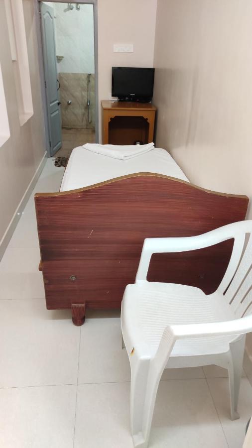 Sibi Lodge Coimbatore Buitenkant foto