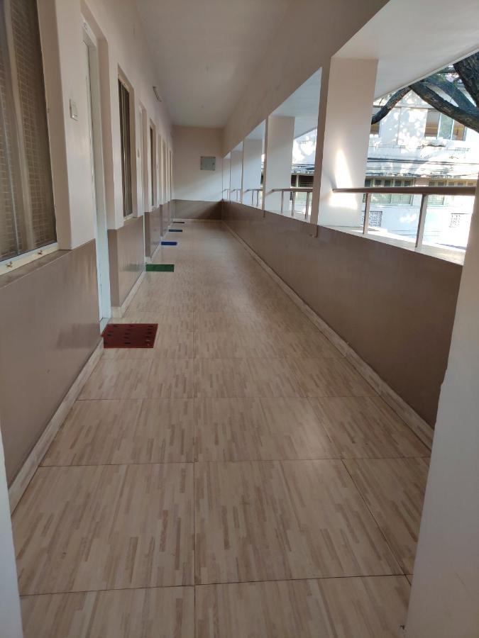 Sibi Lodge Coimbatore Buitenkant foto