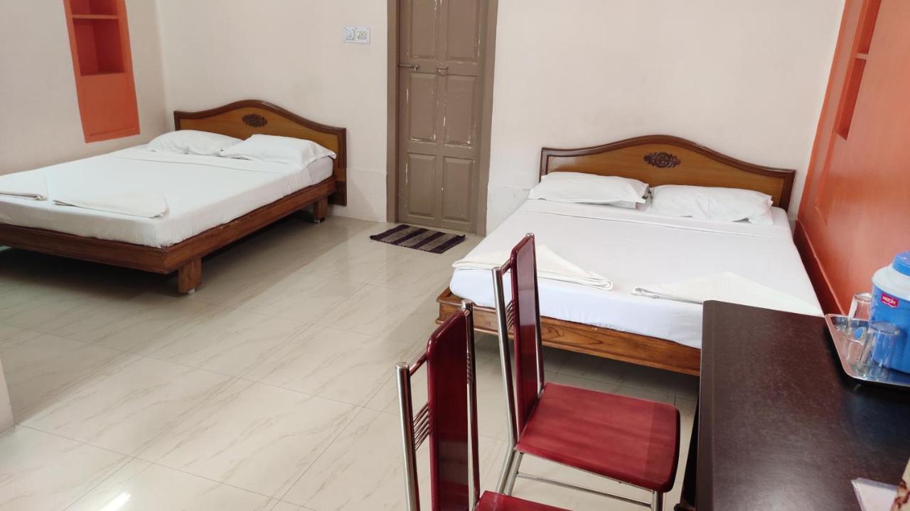 Sibi Lodge Coimbatore Buitenkant foto