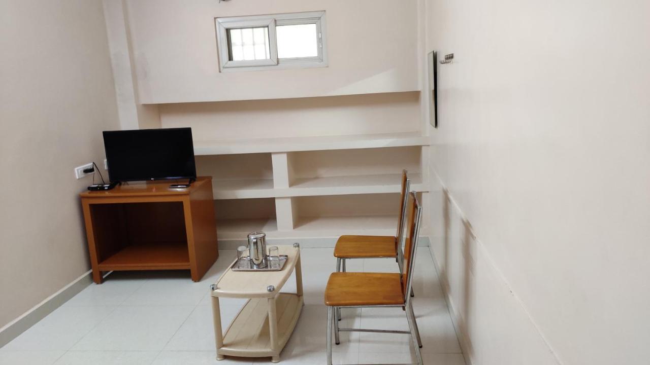 Sibi Lodge Coimbatore Buitenkant foto
