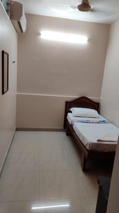 Sibi Lodge Coimbatore Buitenkant foto